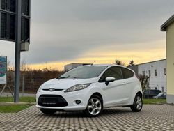 Weiß Gebraucht 2009 Ford Fiesta Trend Limousine | 4.499 € (Fairer Preis)