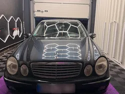 Schwarz Gebraucht 2003 Mercedes E240 Limousine | 2.699 €