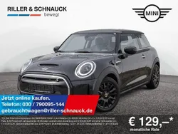 Schwarz Gebraucht 2022 Mini Cooper SE Classic Kleinwagen | 16.950 € (Fairer Preis)
