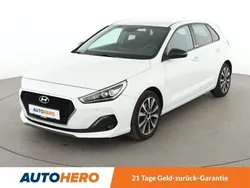 Weiß Gebraucht 2020 Hyundai i30 YES! Limousine | 16.960 € (Guter Preis)