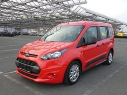 Rot Gebraucht 2016 Ford Tourneo Connect Van / Kleinbus | 12.890 € (Guter Preis)