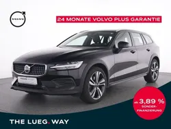 Schwarz onyx black / metallic Gebraucht 2023 Volvo V60 CC Plus Kombi | 37.990 € (Guter Preis)