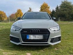 Grau Gebraucht 2018 Audi A4 Black Edition Kombi | 18.499 € (Teuer)