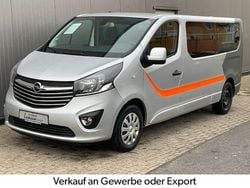 Grau Gebraucht 2017 Opel Vivaro Van / Kleinbus | 11.500 € (Superpreis)
