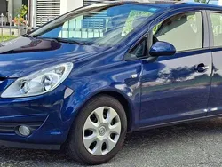 Blau Gebraucht 2009 Opel Corsa Edition Limousine | 2.300 € (Guter Preis)