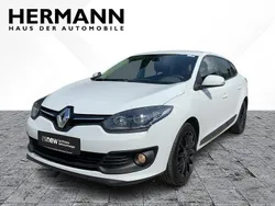 Arktisweiß (weiß) Gebraucht 2014 Renault Mégane GrandTour Authentique Kombi | 7.599 € (Teuer)