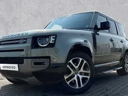 Grün Gebraucht 2024 Land Rover Defender HSE Dynamic SUV | 87.901 € (Etwas zu teuer)