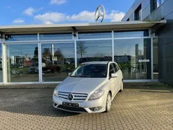 Silber Gebraucht 2013 Mercedes B180 Van / Kleinbus | 10.500 € (Fairer Preis)