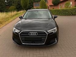 Schwarz Gebraucht 2018 Audi A3 Sportback Kombi | 17.999 € (Fairer Preis)