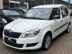 Weiß Gebraucht 2012 Skoda Roomster Plus Edition Van / Kleinbus | 1.990 € (Superpreis)