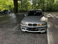 Silber Gebraucht 2000 BMW 323 Limousine | 2.999 € (Etwas zu teuer)