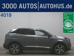 Blau Gebraucht 2023 Peugeot 3008 Allure SUV | 28.980 € (Fairer Preis)