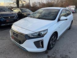 Weiß Gebraucht 2020 Hyundai Ioniq Trend Kleinwagen | 12.800 € (Fairer Preis)