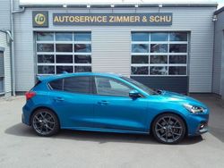 Blau Gebraucht 2019 Ford Focus ST Limousine | 21.900 € (Fairer Preis)