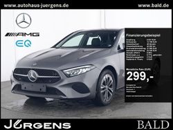 Grau metalliclack mountaingrau Gebraucht 2024 Mercedes A250 Progressive Limousine | 31.840 € (Fairer Preis)