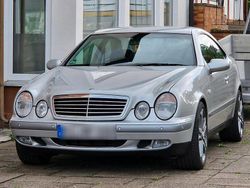 Silber Gebraucht 1999 Mercedes CLK230 Elegance Coupé | 6.500 €