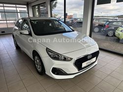 Weiß Gebraucht 2019 Hyundai i30 YES! Limousine | 12.500 € (Fairer Preis)