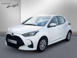 Weiß Gebraucht 2022 Toyota Yaris Hybrid Business Edition Kleinwagen | 16.686 € (Guter Preis)