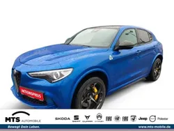 Blu misano Gebraucht 2021 Alfa Romeo Stelvio Quadrifoglio SUV | 53.850 € (Fairer Preis)