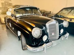 Schwarz Gebraucht 1955 Mercedes 220 Limousine | 49.900 €