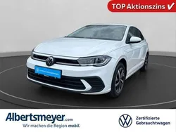 Weiß Gebraucht 2024 VW Polo Move Kleinwagen | 20.990 € (Guter Preis)