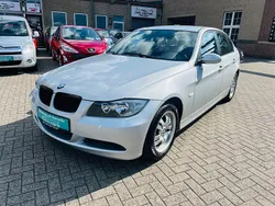 Silber Gebraucht 2005 BMW 320 Limousine | 6.490 € (Etwas zu teuer)