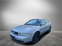 Silber Gebraucht 2000 Audi A4 Comfort Limousine | 2.499 € (Etwas zu teuer)