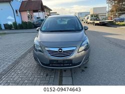 Braun Gebraucht 2010 Opel Meriva Innovation Van / Kleinbus | 4.499 € (Guter Preis)