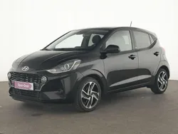 Schwarz Gebraucht 2021 Hyundai i10 Edition 30 Kleinwagen | 10.445 € (Fairer Preis)