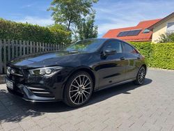 Schwarz Gebraucht 2020 Mercedes CLA250e AMG Limousine | 28.300 € (Fairer Preis)