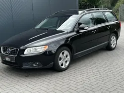 Schwarz Gebraucht 2010 Volvo V70 Basis Kombi | 6.990 € (Etwas zu teuer)