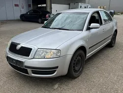 Silber Gebraucht 2003 Skoda Octavia Limousine | 1.200 € (Fairer Preis)