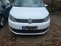 Weiß Gebraucht 2014 VW Touran Van / Kleinbus | 6.999 € (Superpreis)