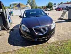 Schwarz Gebraucht 2012 Lancia Delta Gold Limousine | 3.800 € (Fairer Preis)