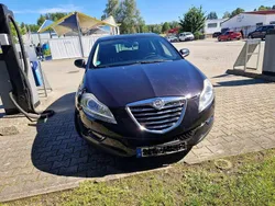 Schwarz Gebraucht 2012 Lancia Delta Gold Limousine | 3.800 € (Fairer Preis)