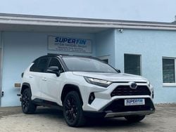 Weiß Gebraucht 2023 Toyota RAV4 Hybrid Style SUV | 44.990 € (Fairer Preis)