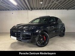 Chromitschwarzmetallic Neu 2025 Porsche Cayenne GTS SUV | 161.790 € (Superpreis)