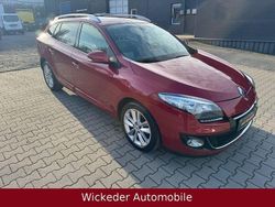 Rot Gebraucht 2012 Renault Mégane III Luxe Limousine | 4.990 € (Fairer Preis)