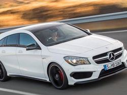 Weiß Gebraucht 2019 Mercedes CLA200 Shooting Brake Kombi | 19.980 € (Guter Preis)