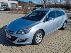 Blau Gebraucht 2016 Opel Astra Exklusiv Kombi | 5.999 € (Superpreis)