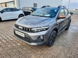 Grau Neu 2026 Dacia Sandero Extreme Limousine | 20.779 €