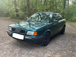 Grün Gebraucht 1994 Audi 80 Limousine | 900 €
