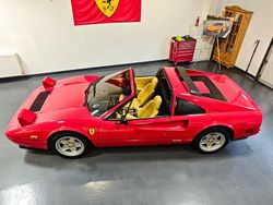 Rosso corsa Gebraucht 1986 Ferrari 328 Cabrio | 79.500 €