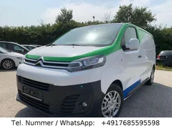 Weiß Gebraucht 2017 Citroën Jumpy Business Class Van / Kleinbus | 9.900 € (Guter Preis)