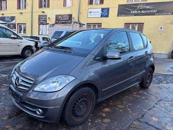 Grau Gebraucht 2010 Mercedes A160 Limousine | 5.990 € (Guter Preis)
