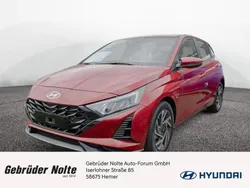 Rot / Neu 2025 Hyundai i20 Trend Limousine | 24.490 € (Etwas zu teuer)