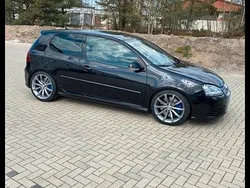 Schwarz Gebraucht 2005 VW Golf IV R Limousine | 17.250 €