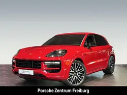 Rot Gebraucht 2024 Porsche Cayenne Turbo E-Hybrid SUV | 163.870 €