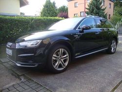 Mythosschwarz metallic Gebraucht 2018 Audi A4 Allroad Kombi | 19.950 € (Guter Preis)