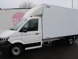Candy weiß Gebraucht 2021 VW Crafter Van | 36.779 €
